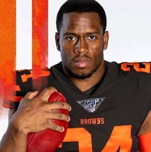 Meet your Posher, Eligio